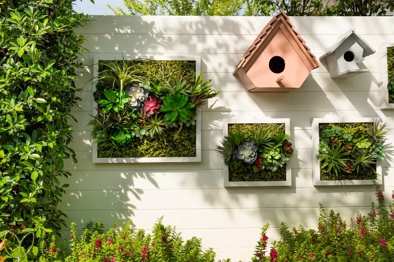 Como fazer um jardim vertical? Aprenda em 12 passos!